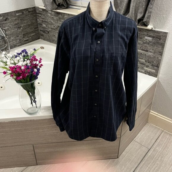 Van Heusen Navy Checkered Button Down Shirt Men’s XL - Picture 1 of 4
